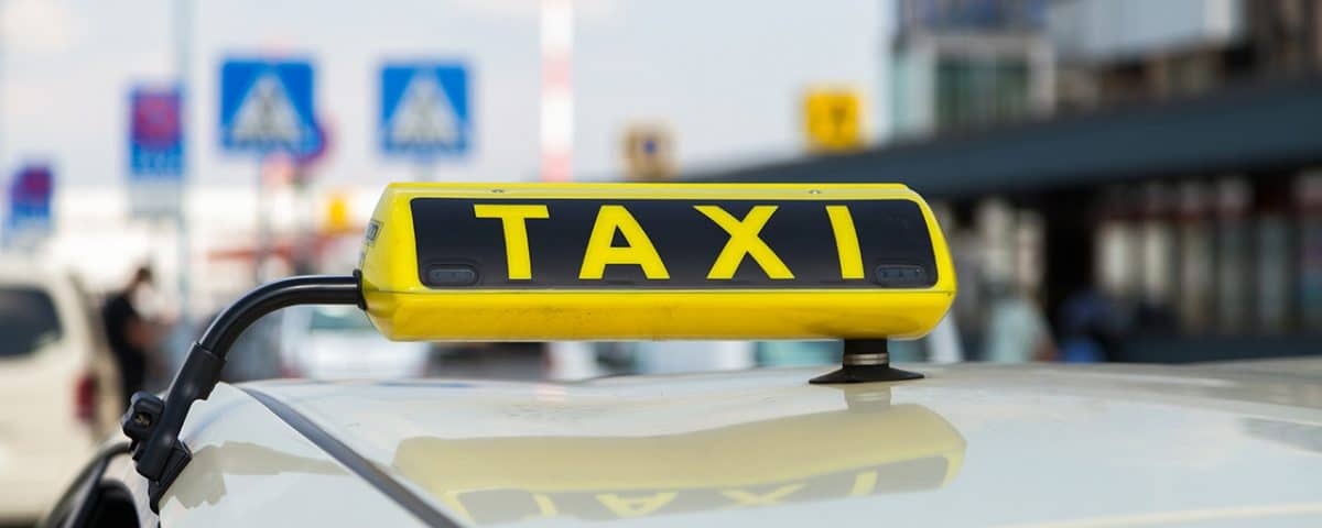 Taxi kein „öffentliches“ Verkehrsmittel