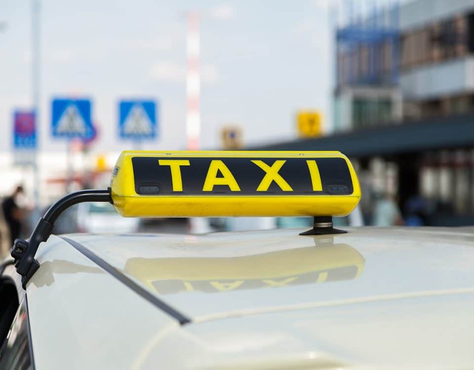 Taxi kein „öffentliches“ Verkehrsmittel